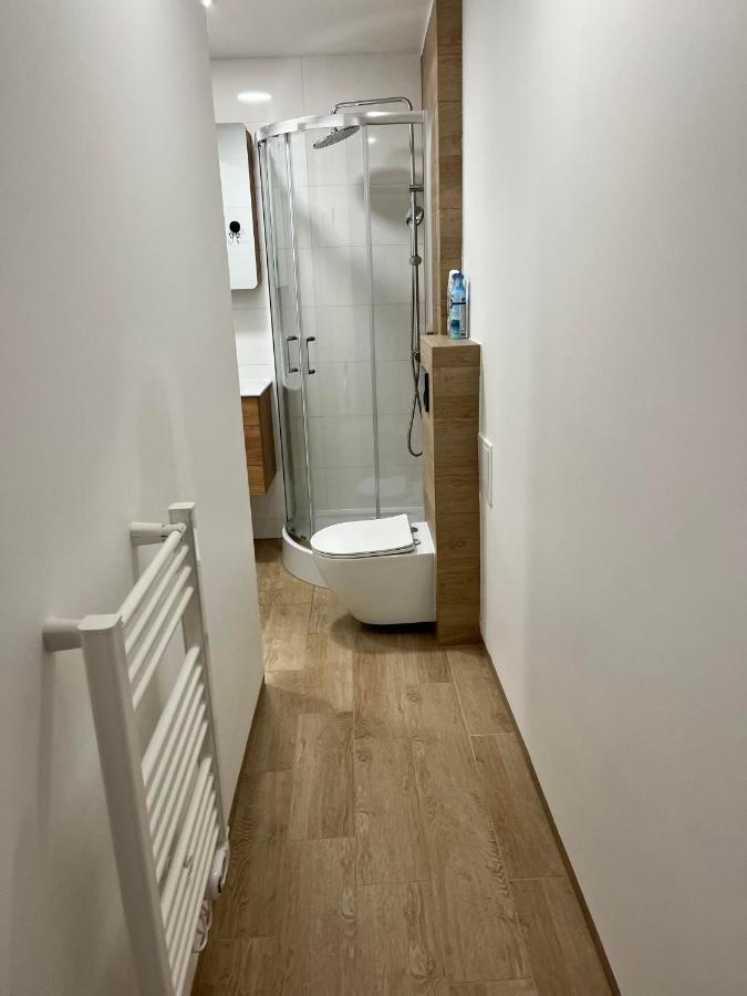 Luksusowy Apartament Przy Dworcu Estetino Exterior foto